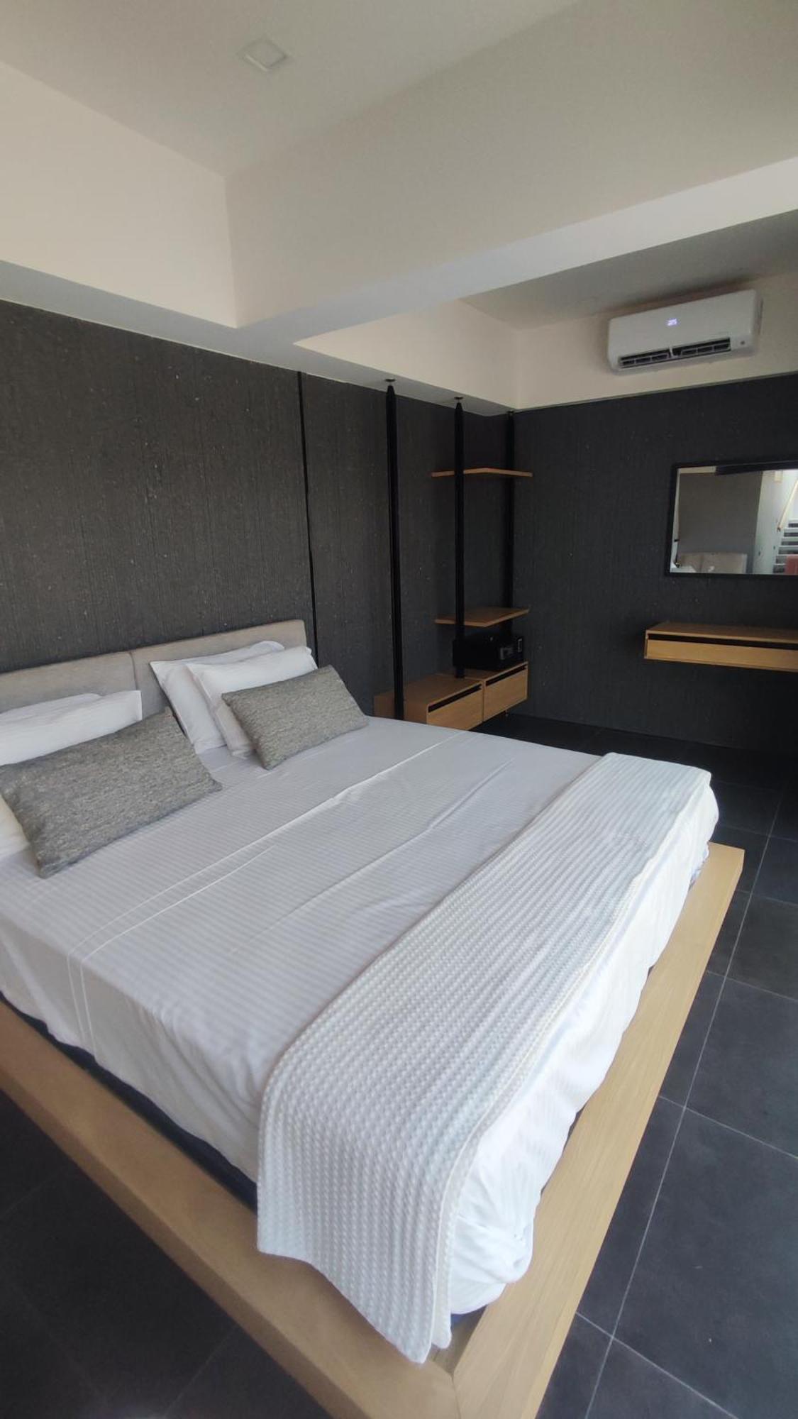 Summertime Signature Suites Agia Marina Eksteriør bilde